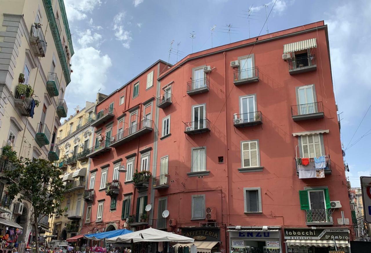 Casa Vacanze La Piazzetta Naples Exterior photo
