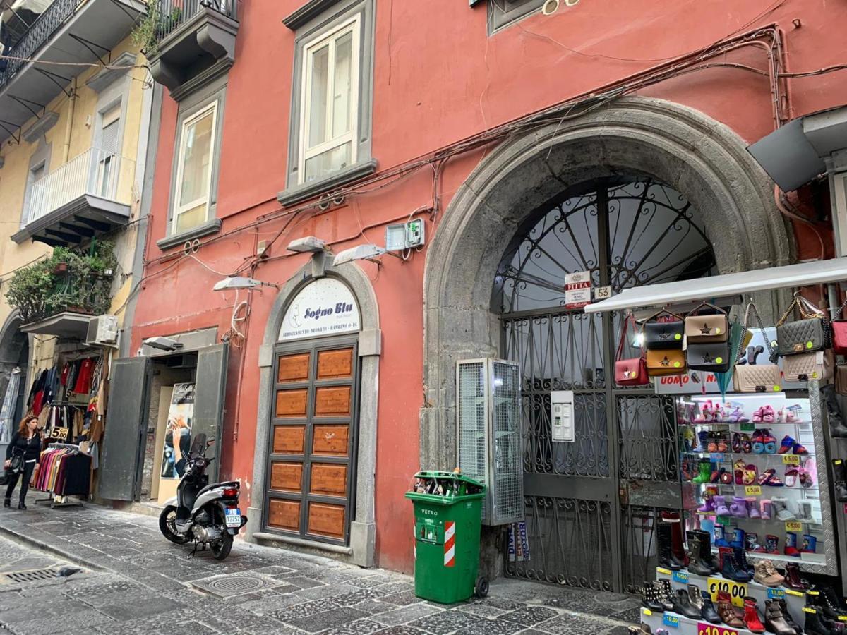 Casa Vacanze La Piazzetta Naples Exterior photo