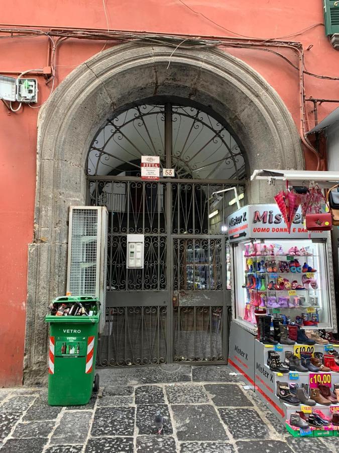 Casa Vacanze La Piazzetta Naples Exterior photo